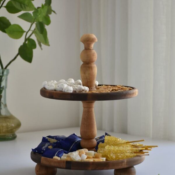 Two-tier pastry dish